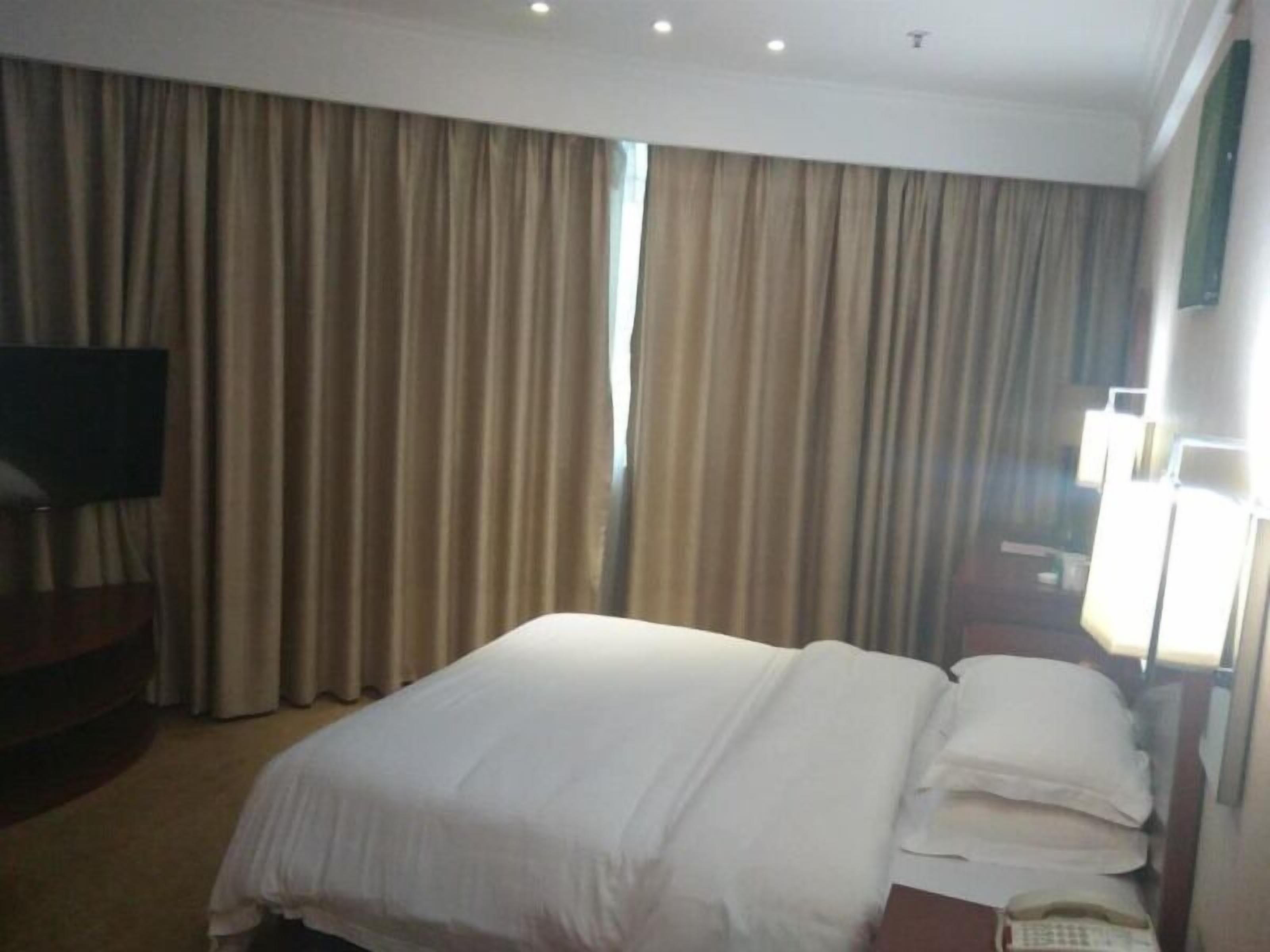Photo - Greentree Inn Dongguan Houjie Wanda Plaza