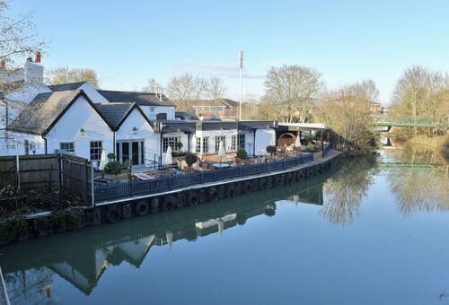 Swan Hotel by Greene King Inns