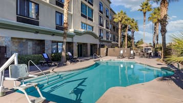 Outdoor pool, open 8:00 AM to 8:00 PM, sun loungers