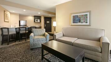 Hypo-allergenic bedding, pillow-top beds, desk, laptop workspace