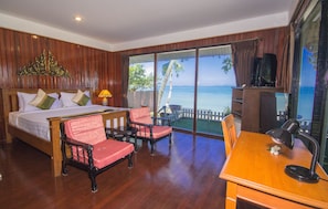 Beachfront Bungalow | In-room safe, desk, iron/ironing board, free cribs/infant beds