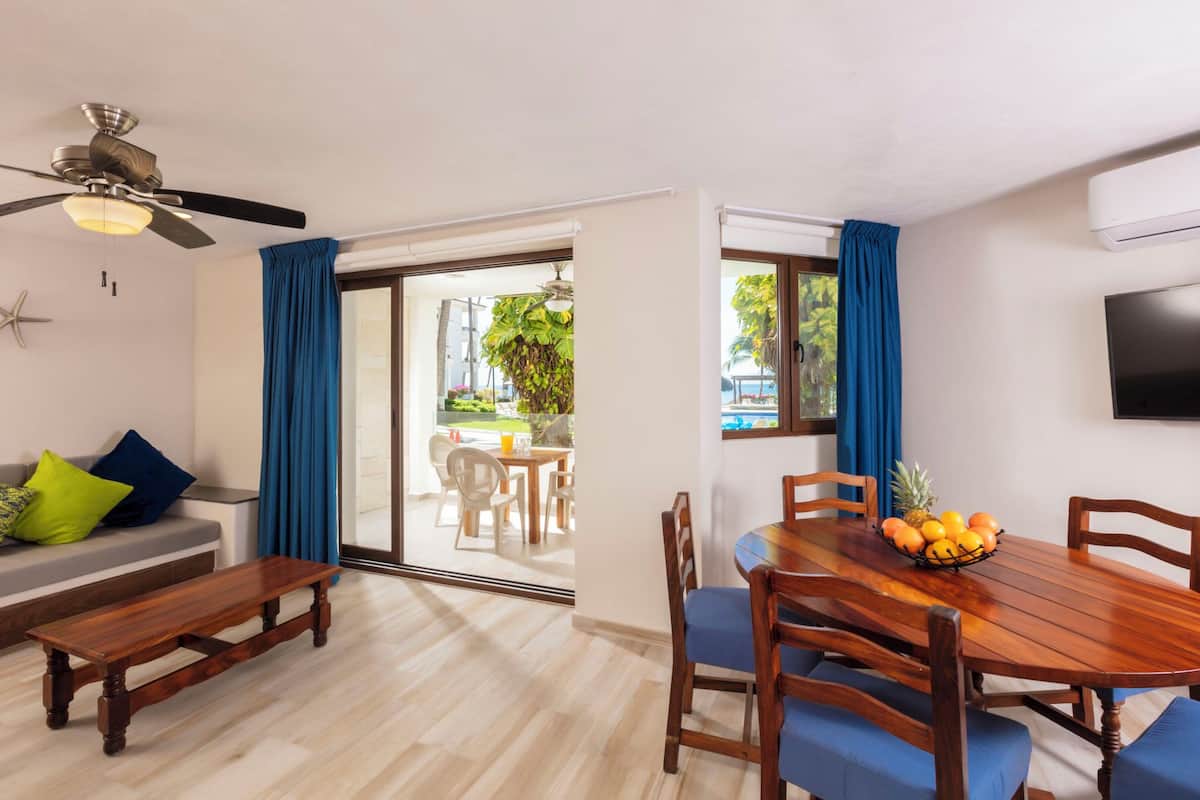 Family Suite, 3 Bedrooms | In-room safe, bed sheets