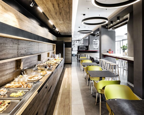 Daily buffet breakfast (EUR 12 per person)