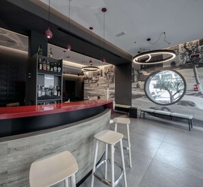 Bar (in der Unterkunft)