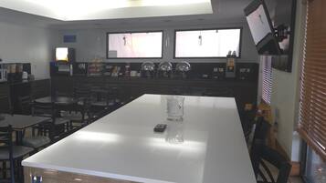 Tägliches inbegriffenes großes Frühstück