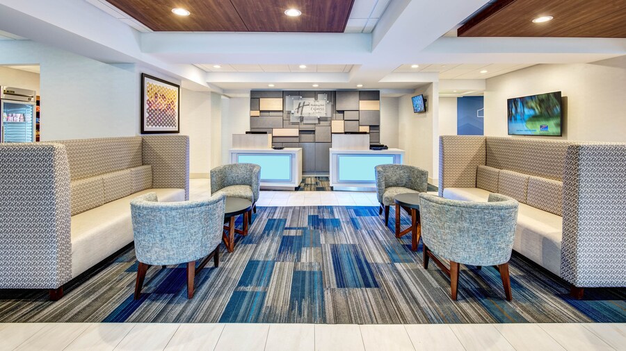 Holiday Inn Express Woodbridge by IHG