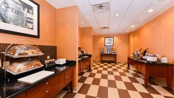 Desayuno buffet incluido todos los días