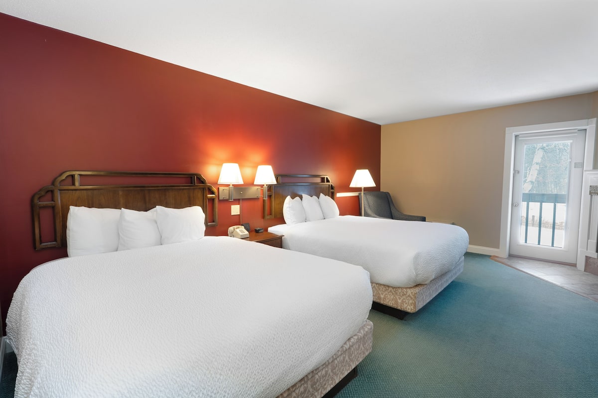 executive room, 2 queen beds | 1 bedroom, in-room safe, desk, laptop workspace