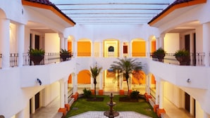 Nội thất