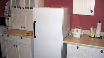 1 chambre, décor unique, bureau, accès au Wi-Fi (inclus)