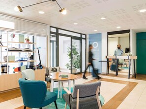 Exterior - Aparthotel Adagio Access Paris Clamart (Clamart)