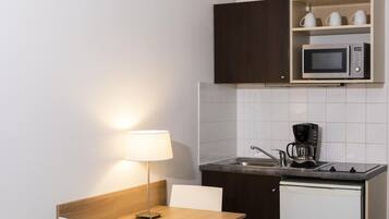 1 dormitorio, escritorio, cunas gratuitas y wifi gratis