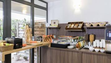 Daily buffet breakfast (EUR 14 per person)