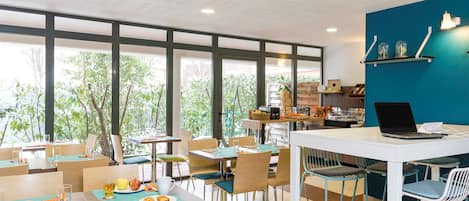 Daily buffet breakfast (EUR 14 per person)