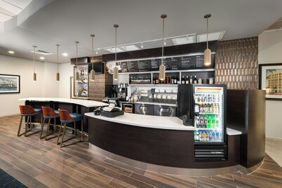 Courtyard by Marriott St. Petersburg Downtown