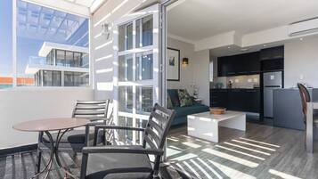 1 bedroom, minibar, in-room safe, rollaway beds