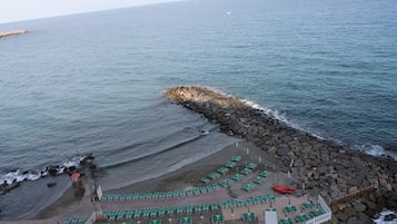 Private beach nearby, sun-loungers, beach umbrellas, beach bar