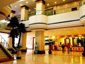 Hall