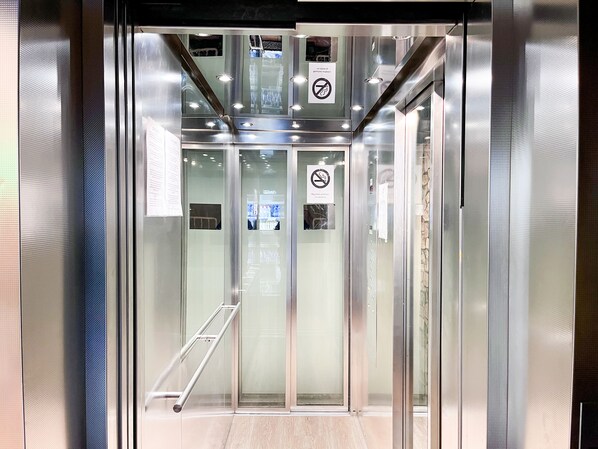 Reception - City Hotel West (Frankfurt)