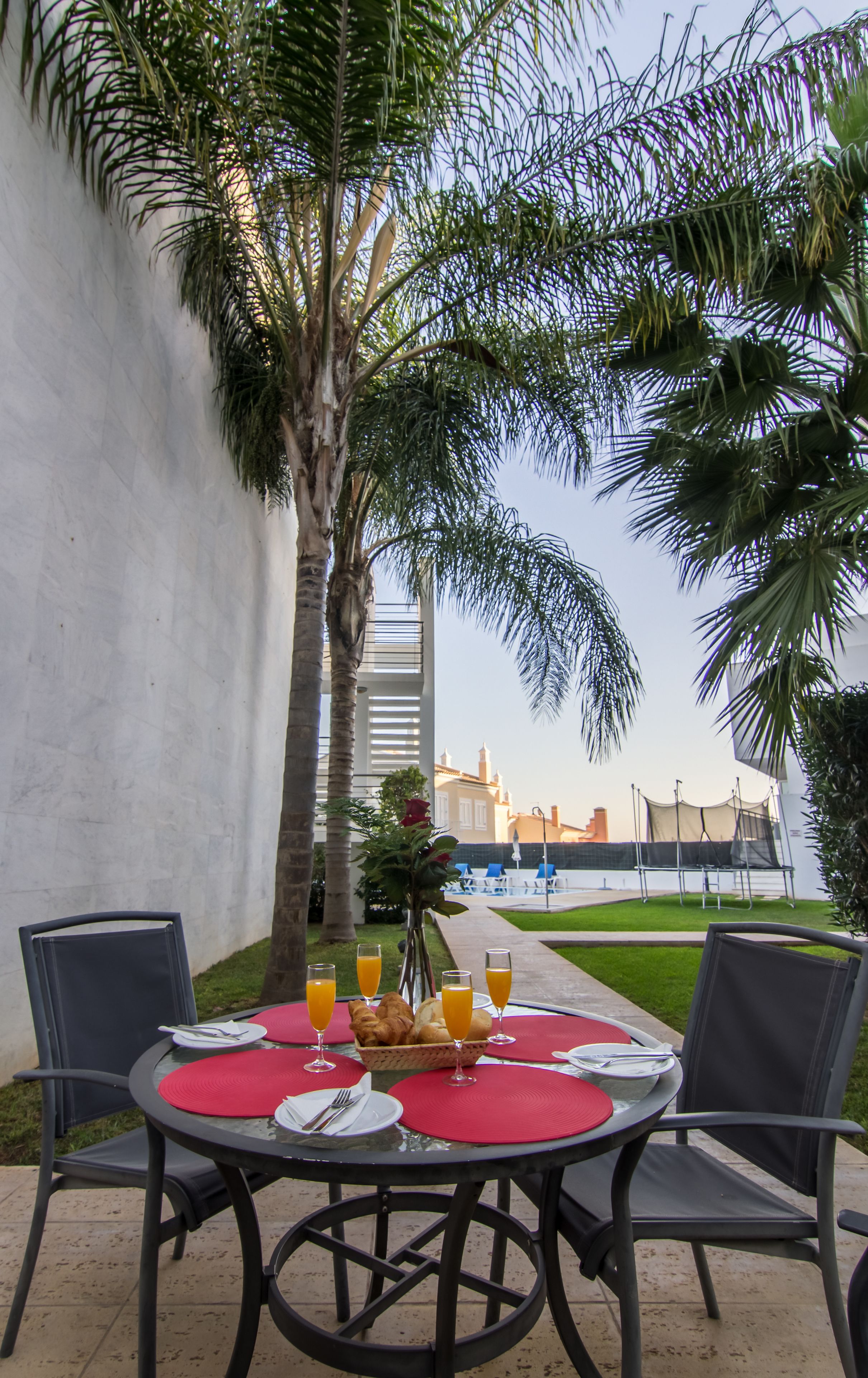 daily buffet breakfast (eur 9.00 per person)