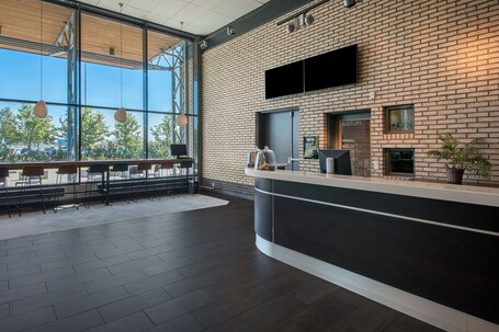 Park Inn by Radisson Oslo Airport Hotel West – Affordable hotel in Ullensaker