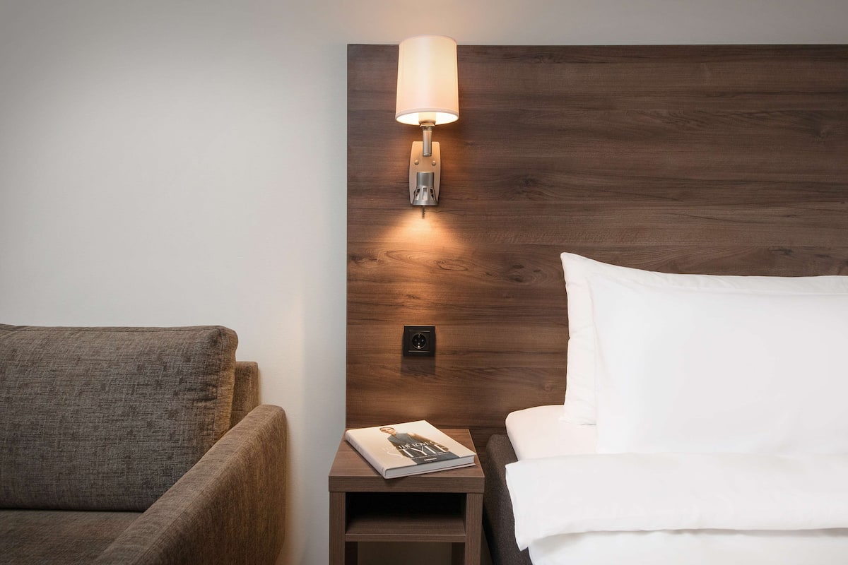 In-room safe, desk, blackout drapes, soundproofing