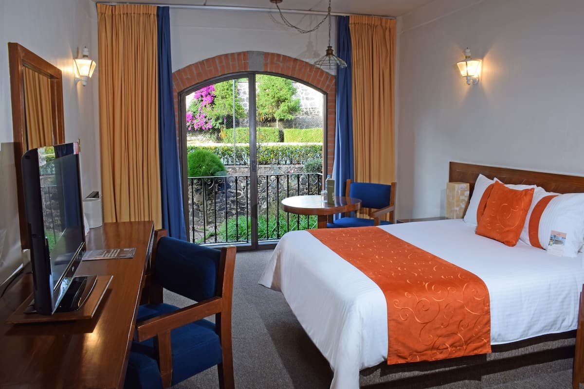 In-room safe, iron/ironing board, free WiFi