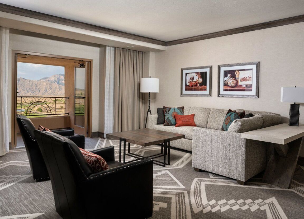 One Bedroom Suite | Premium bedding, pillowtop beds, in-room safe, desk