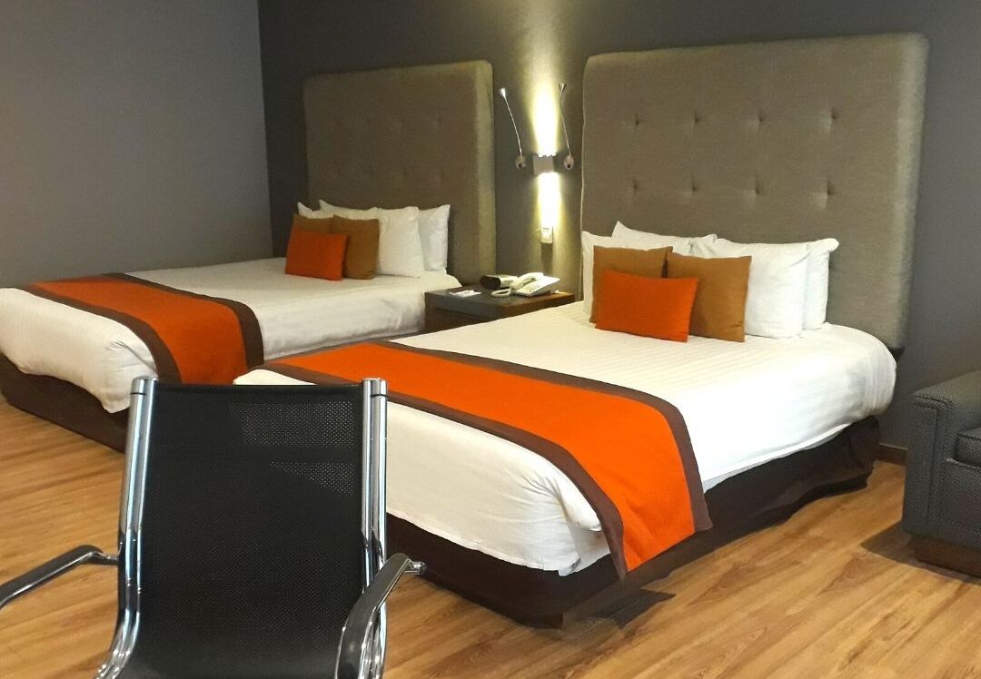 junior room | 1 bedroom, in-room safe, iron/ironing board, free wifi