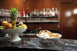 Bar (en el alojamiento)