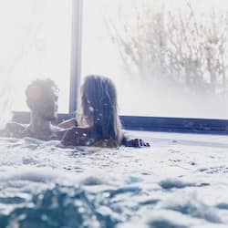 Couples treatment room(s), sauna, hot tub, steam room