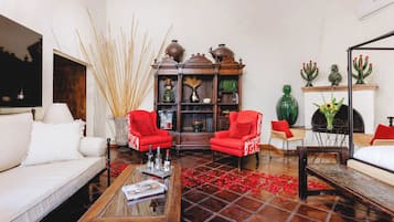 Grand Master Suite