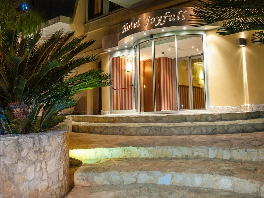 Façade de lâhĂ©bergement