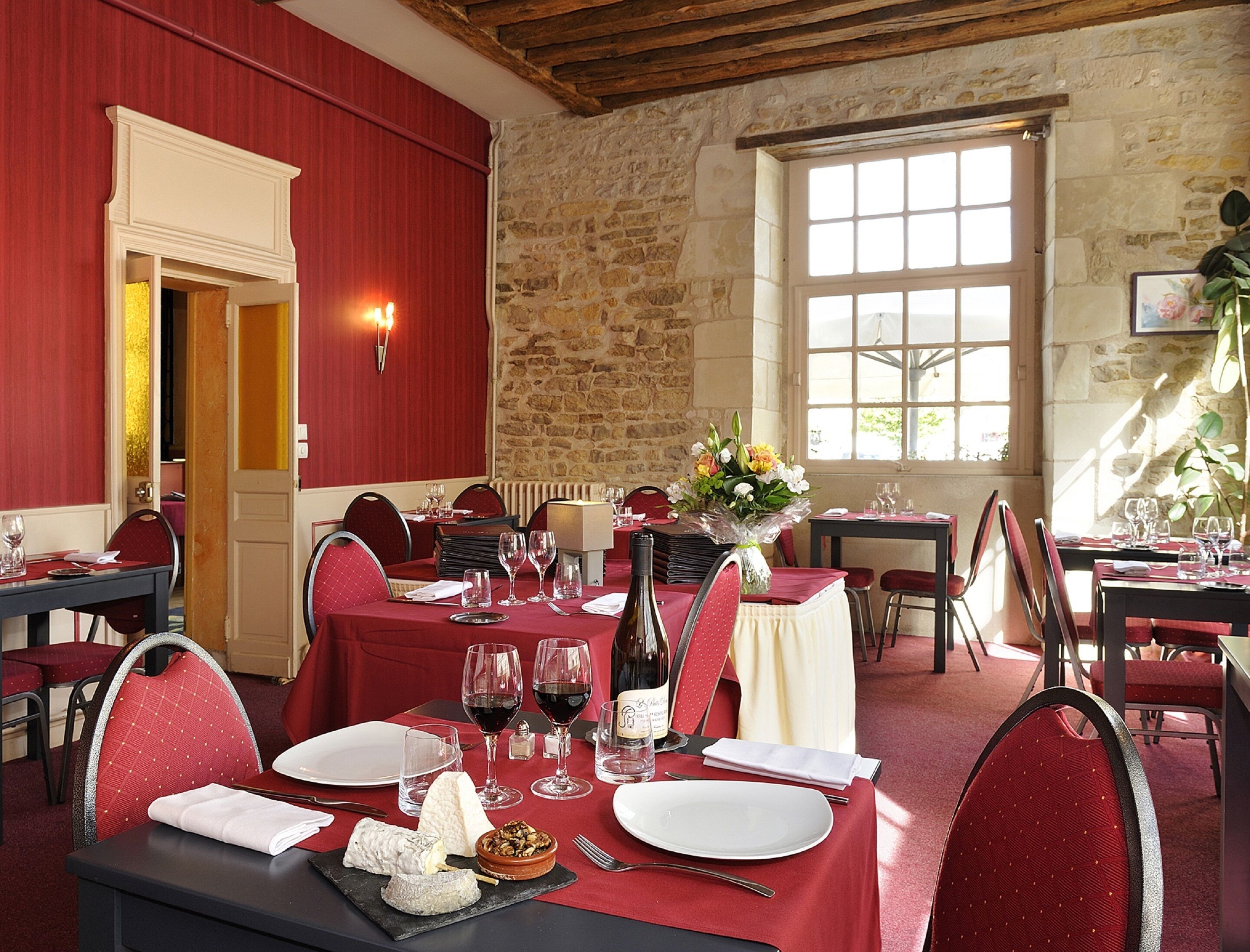breakfast, lunch, dinner served; french cuisine, al fresco dining