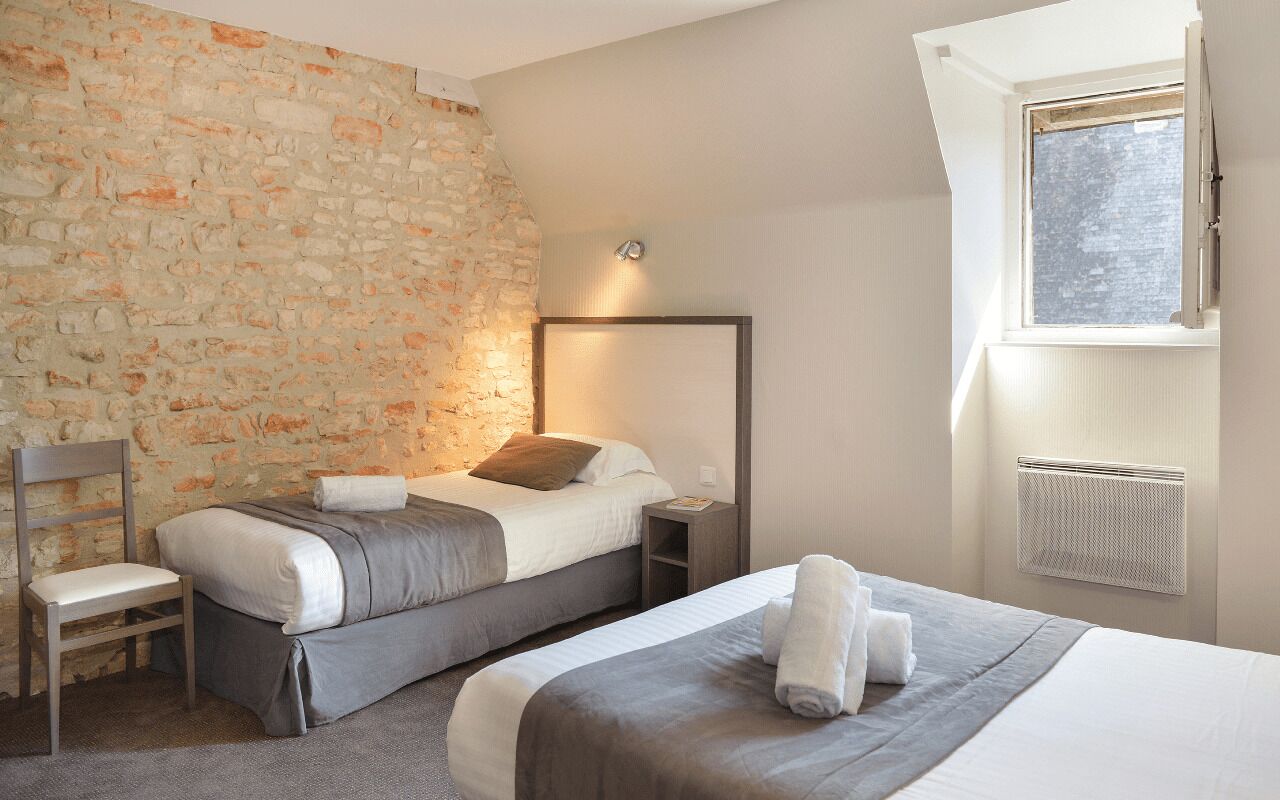 Standard Triple Room, Air conditioning
