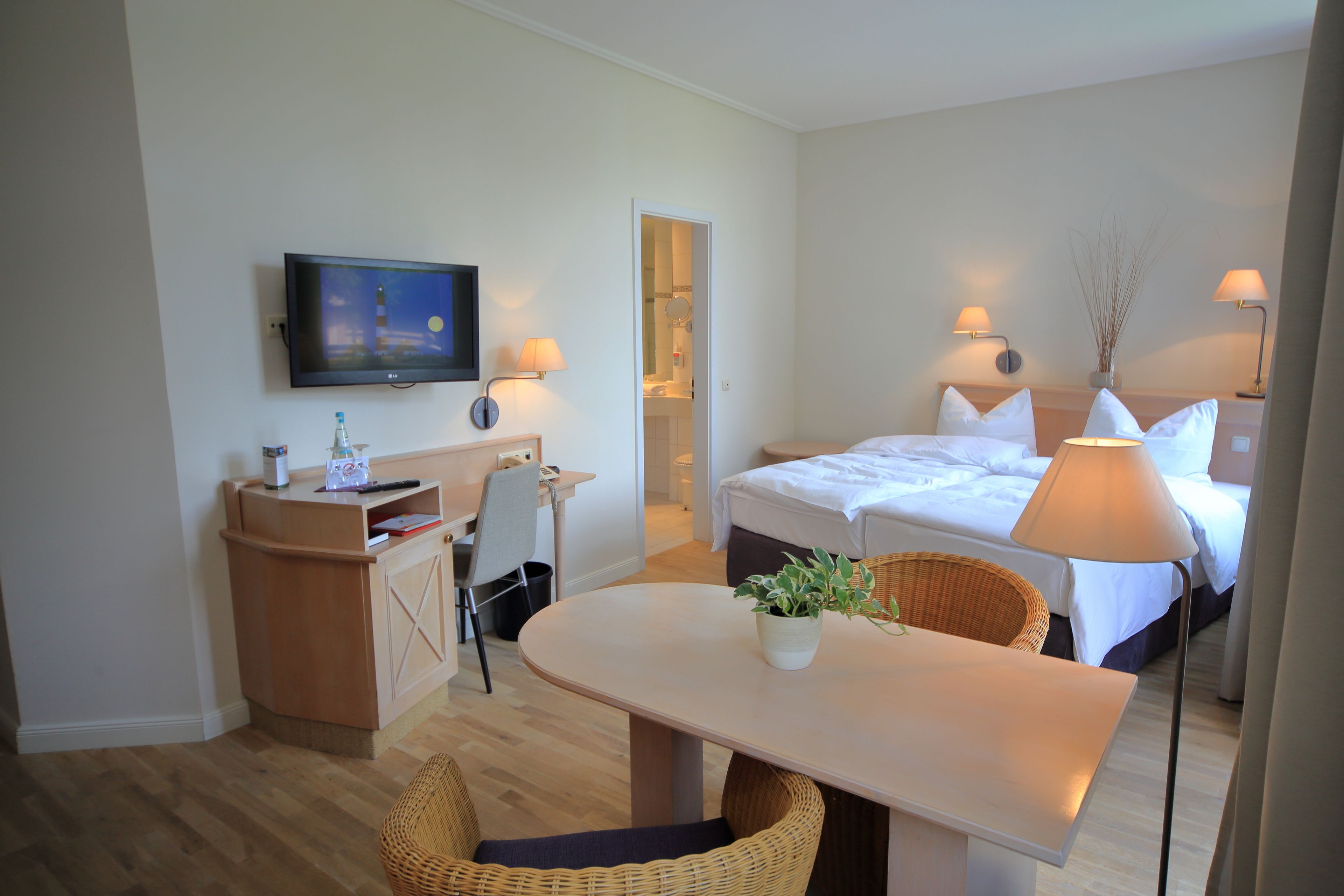 1 bedroom, hypo-allergenic bedding, in-room safe, desk