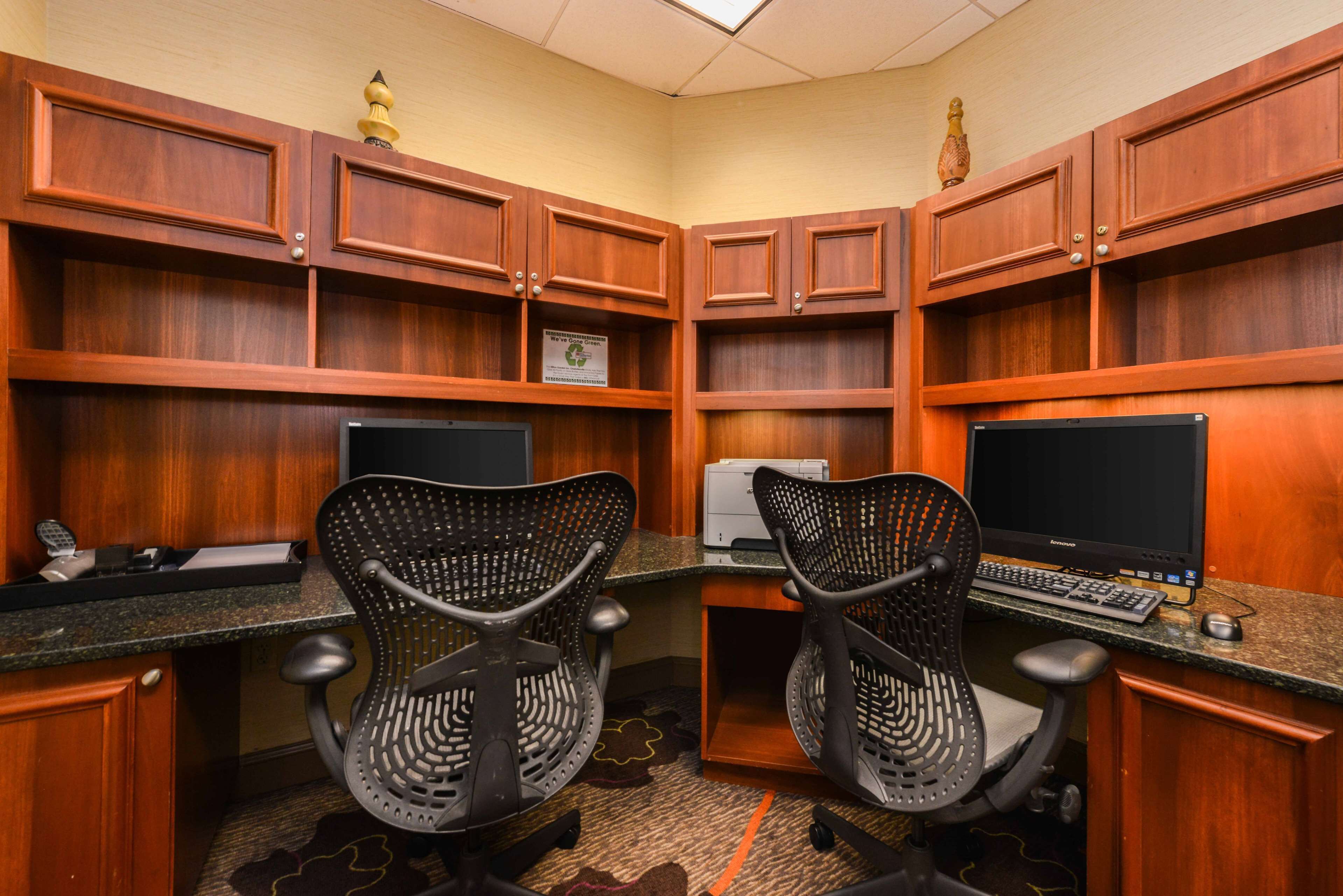 hypo-allergenic bedding, in-room safe, desk, blackout curtains