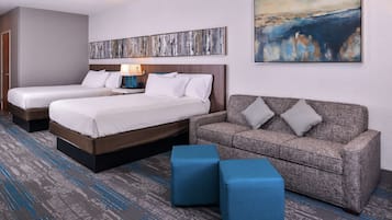 Huone | Oleskelualue | 32–tuumainen taulutelevisio, jossa kaapelikanavat