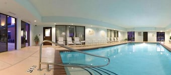 Holiday Inn Express Hotel & Suites Dyersburg by IHG