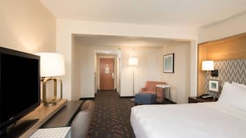1 bedroom, pillow-top beds, desk, laptop workspace