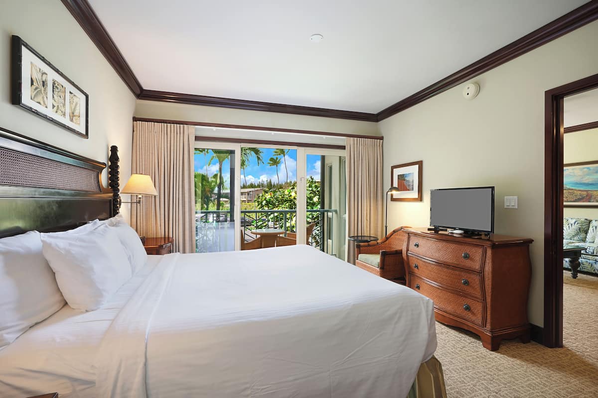 Condo, 1 Bedroom, 2 Bathrooms, Garden View | In-room safe, individually decorated, individually furnished