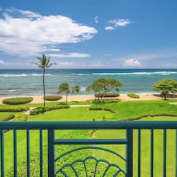Royal Condo, 2 Bedrooms, Oceanfront (3 Bath) | Balcony