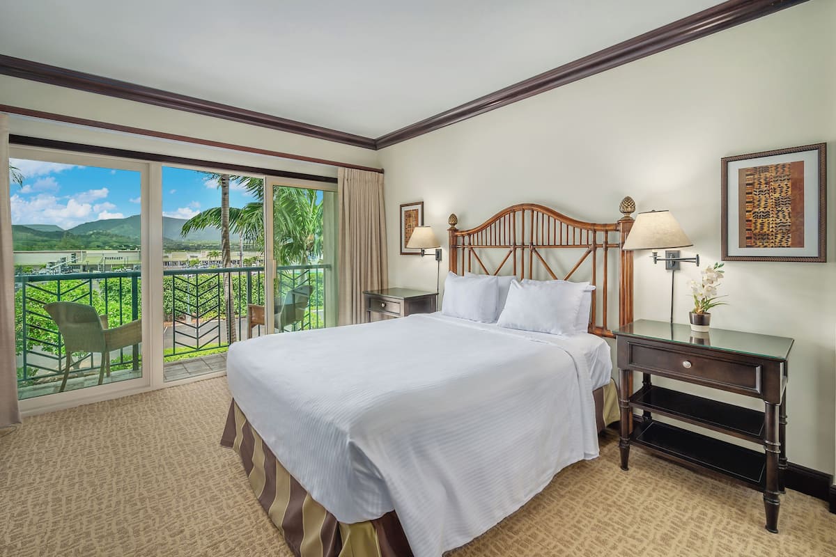 Condo, 2 Bedrooms (Town View, 3Bath) | In-room safe, individually decorated, individually furnished