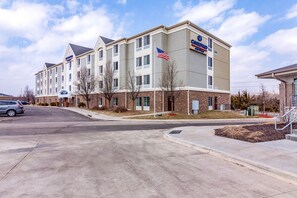 Exterior - Candlewood Suites Lincoln by IHG (Lincoln)