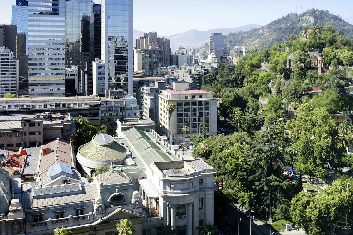 Couette en duvet d'oie, matelas Tempur-Pedic, minibar