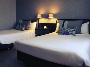 Daunenbettdecken, Tempur-Pedic-Betten, Minibar, Zimmersafe