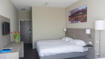 Een bureau, gratis wifi