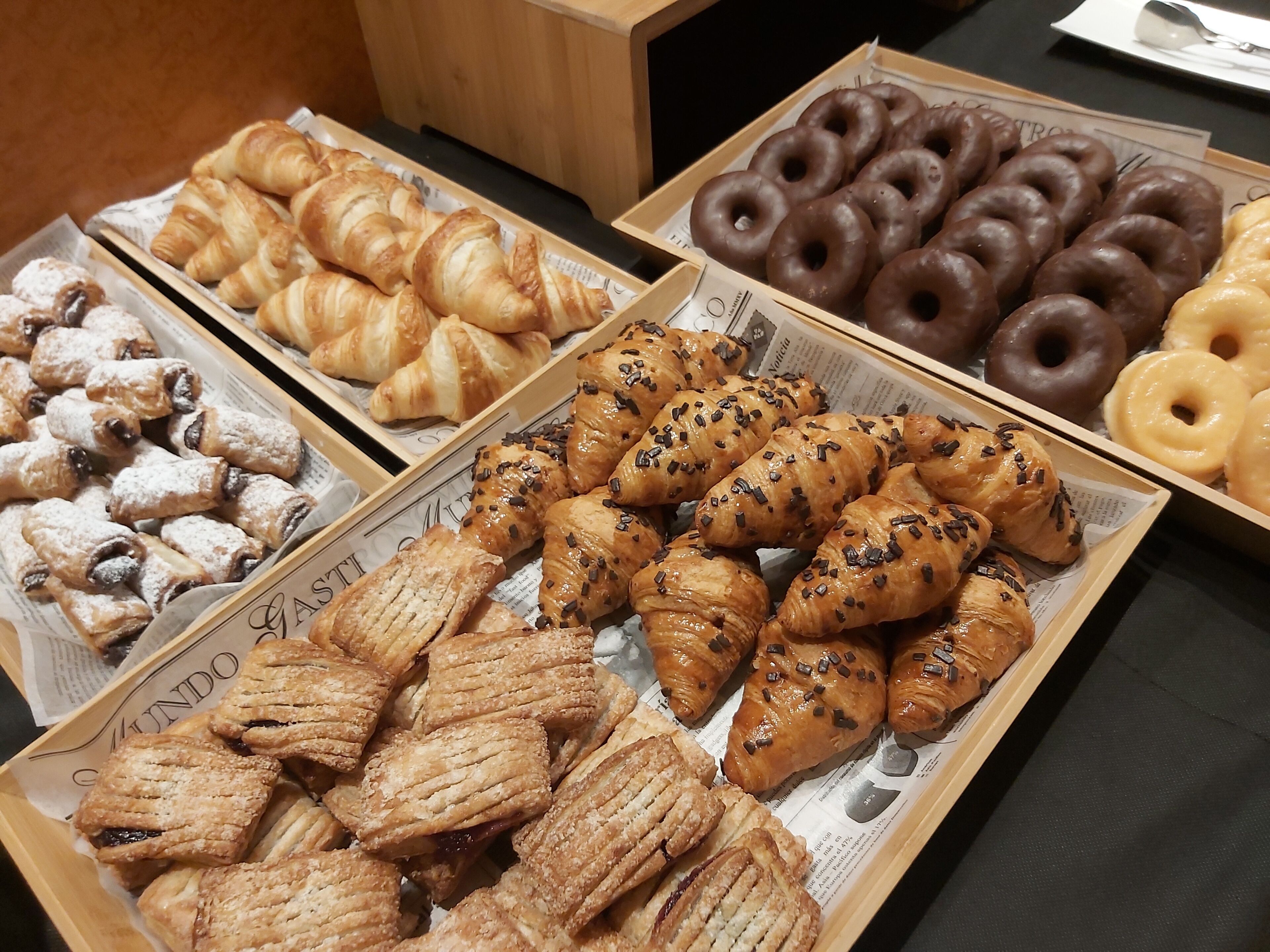 daily buffet breakfast (eur 10 per person)