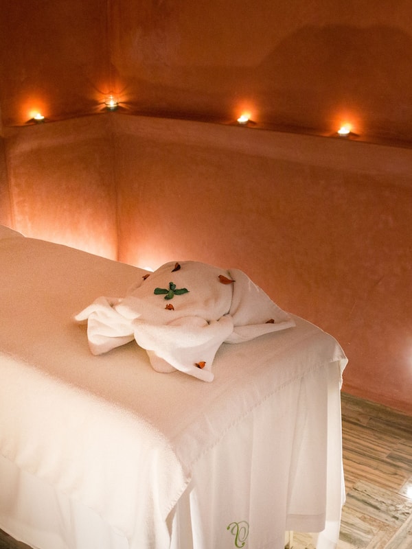 Turkish bath/hammam, body treatments, aromatherapy, body scrubs, facials
