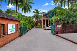 Entrada de la propiedad